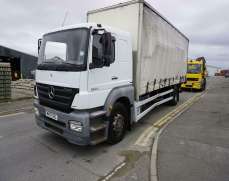 2007 Mercedes Benz 1824 4X218Tons Curtainside, sleeper cab 6 Speed manual gearbox,